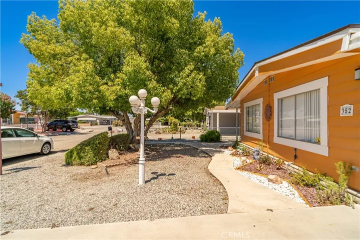 352 Siesta Court, Hemet, California 92543