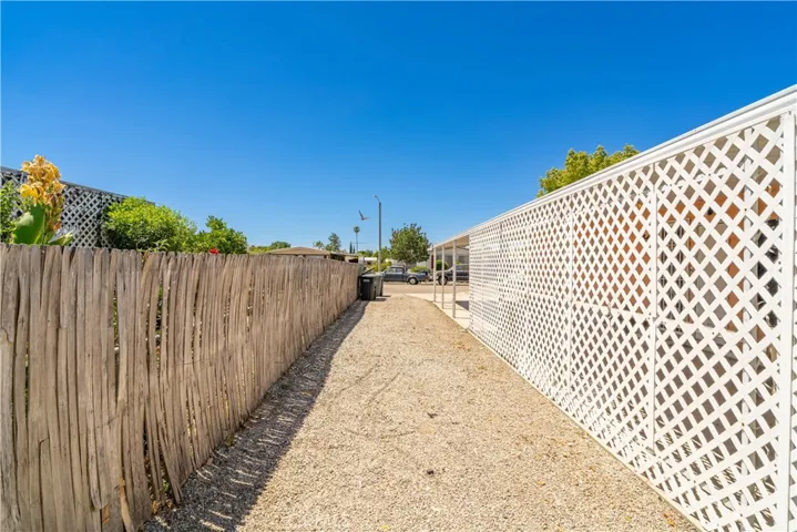 352 Siesta Court, Hemet, California 92543