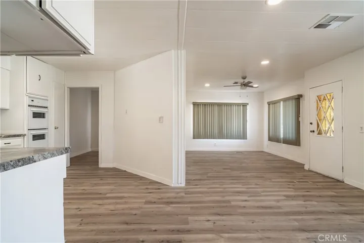 352 Siesta Court, Hemet, California 92543