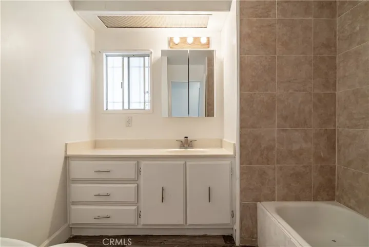 352 Siesta Court, Hemet, California 92543