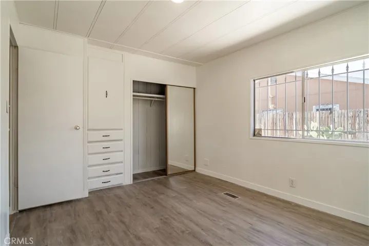 352 Siesta Court, Hemet, California 92543
