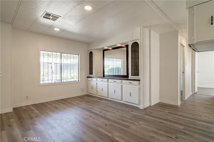 352 Siesta Court, Hemet, California 92543