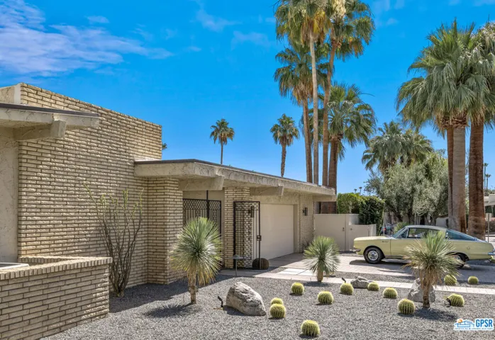 1594 E Sierra Way, Palm Springs, California 92264