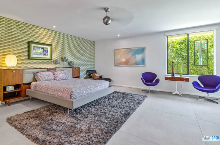 1594 E Sierra Way, Palm Springs, California 92264