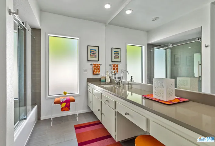 1594 E Sierra Way, Palm Springs, California 92264