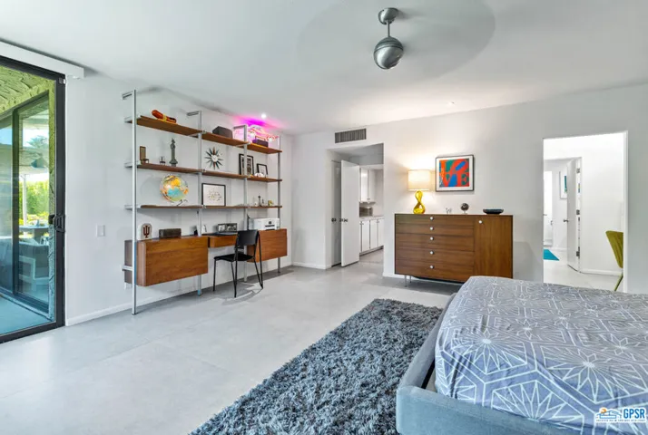 1594 E Sierra Way, Palm Springs, California 92264