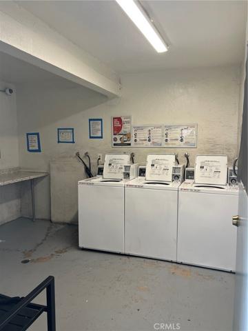 21800 Schoenborn Street Unit 256, Canoga Park, California 91304
