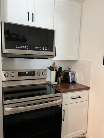 21800 Schoenborn Street Unit 256, Canoga Park, California 91304