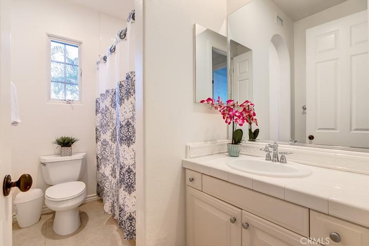501 Luminous, Irvine, California 92603
