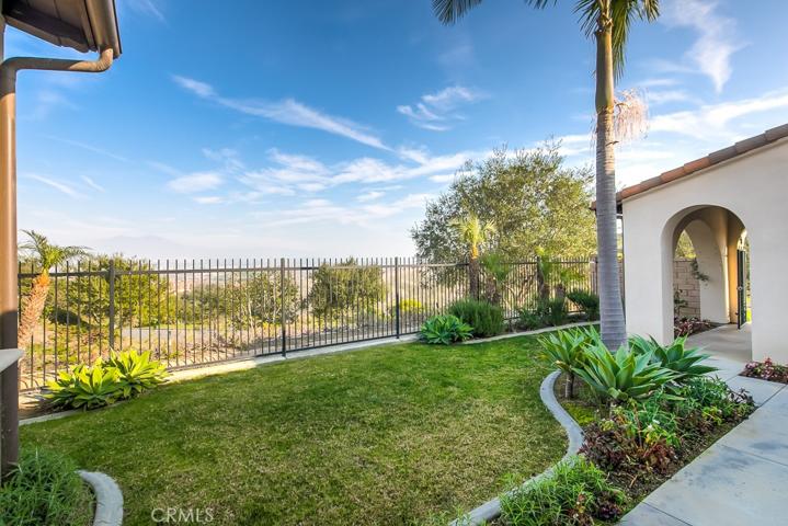 501 Luminous, Irvine, California 92603
