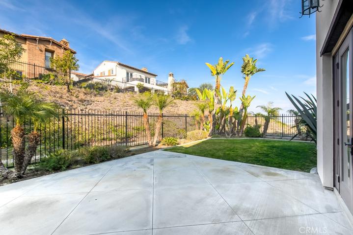 501 Luminous, Irvine, California 92603