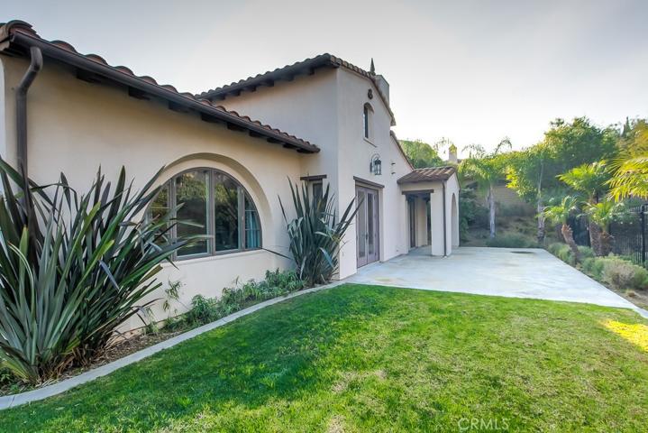501 Luminous, Irvine, California 92603