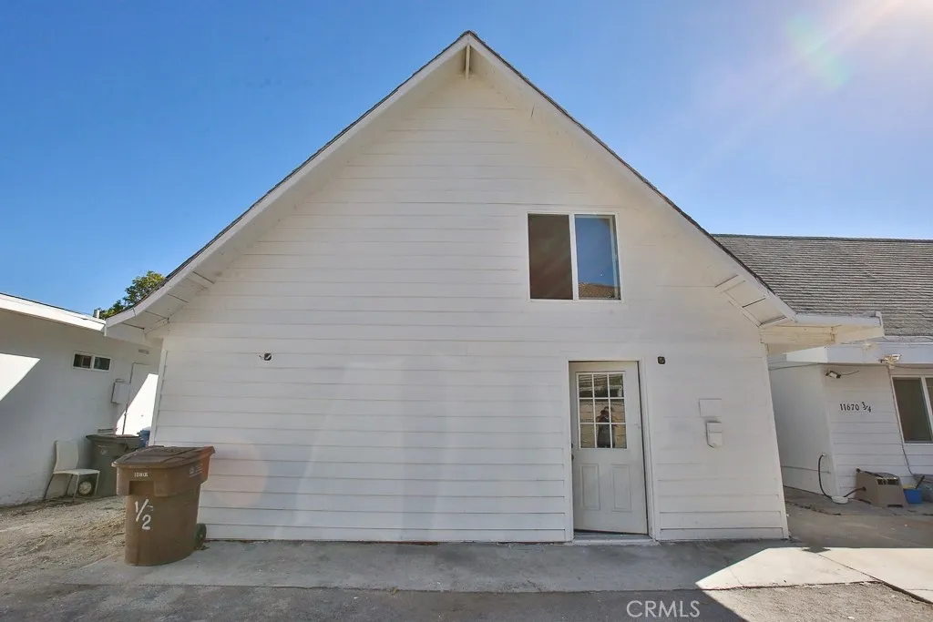 11670 Ferris Road, El Monte, California 91732 home-pic-19