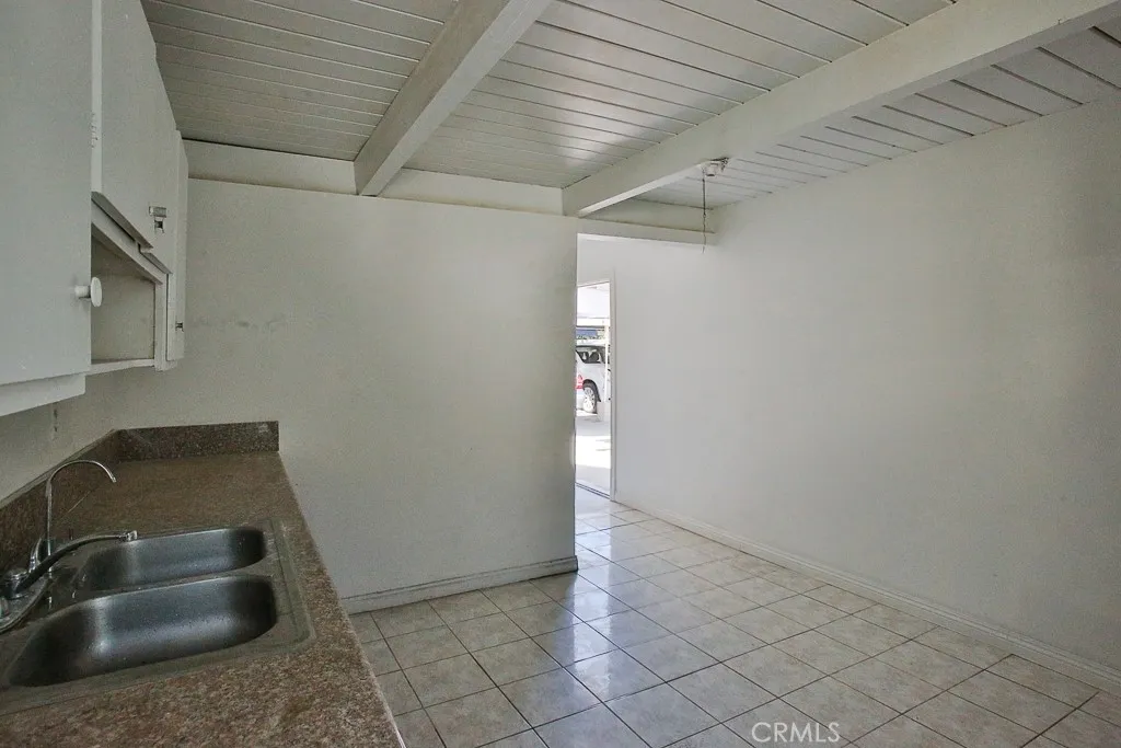 11670 Ferris Road, El Monte, California 91732 home-pic-16