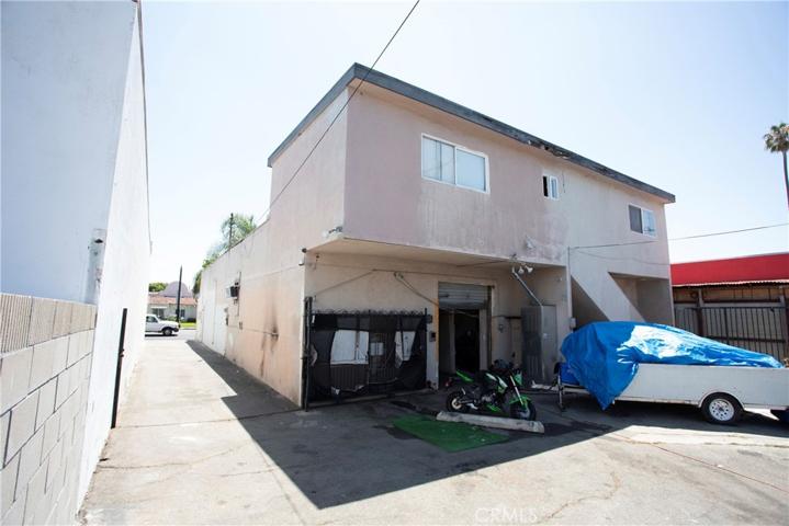 Rear View with Apartment Condo Above