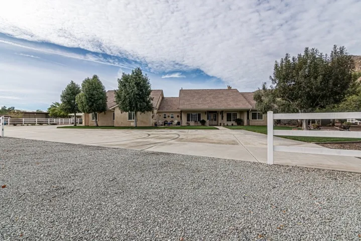 24155 Maze Stone Court, Hemet, California 92545