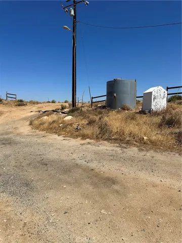 34342 47th Street E, Palmdale, California 93552