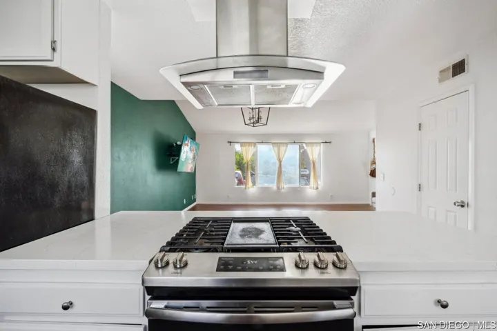 8866 Lamar St Unit 7, Spring Valley, California 91977