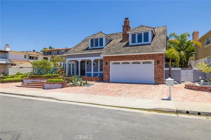 10 Narbonne, Newport Beach, California 92660