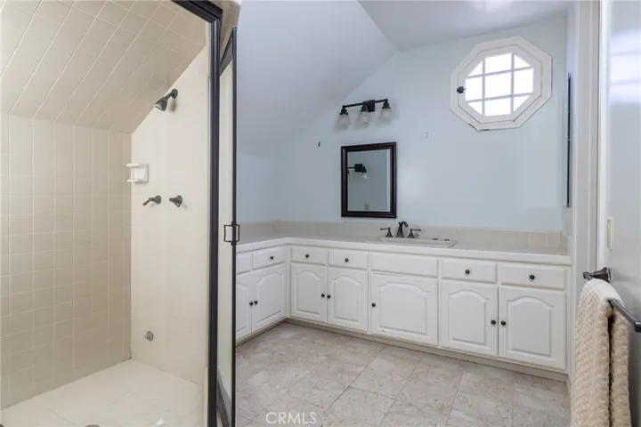 10 Narbonne, Newport Beach, California 92660