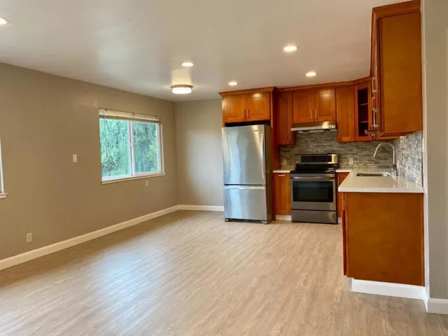 10380 Miller Avenue 3, Cupertino, California 95014