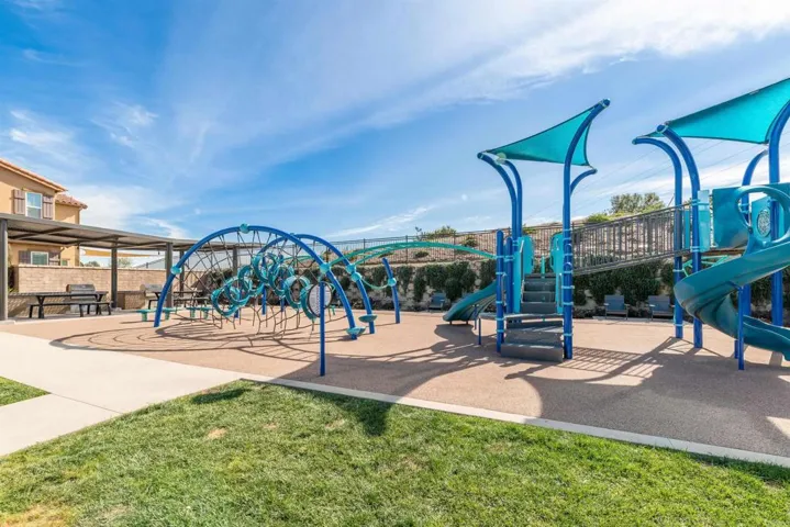 6683 Encelia Place, Carlsbad, California 92011