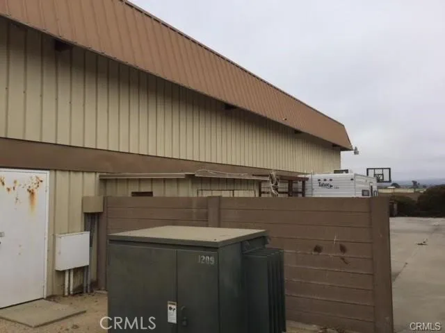 1501 E Laurel Avenue, Lompoc, California 93436