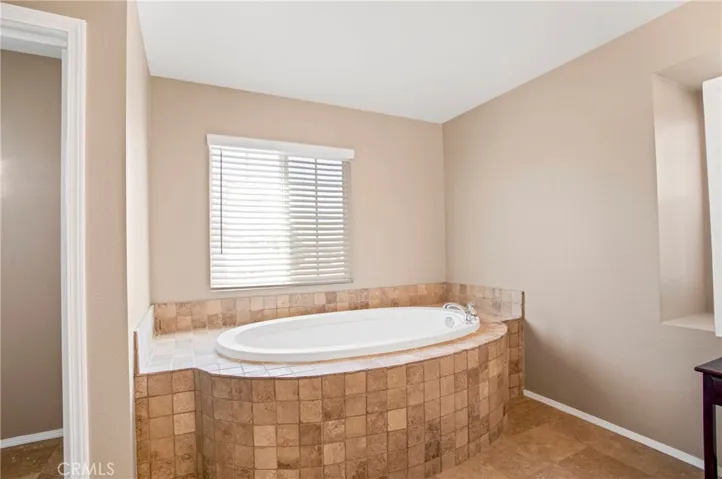 15149 Colville Court, Victorville, California 92394