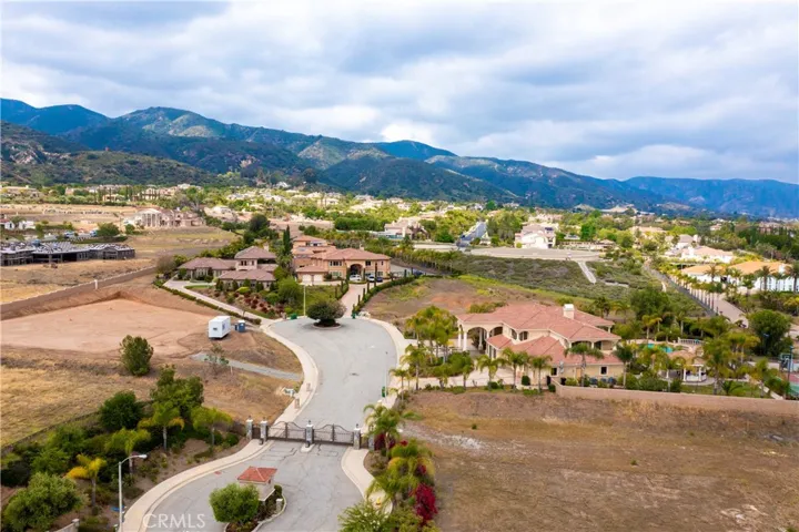 4106 Lester Avenue, Corona, California 92881