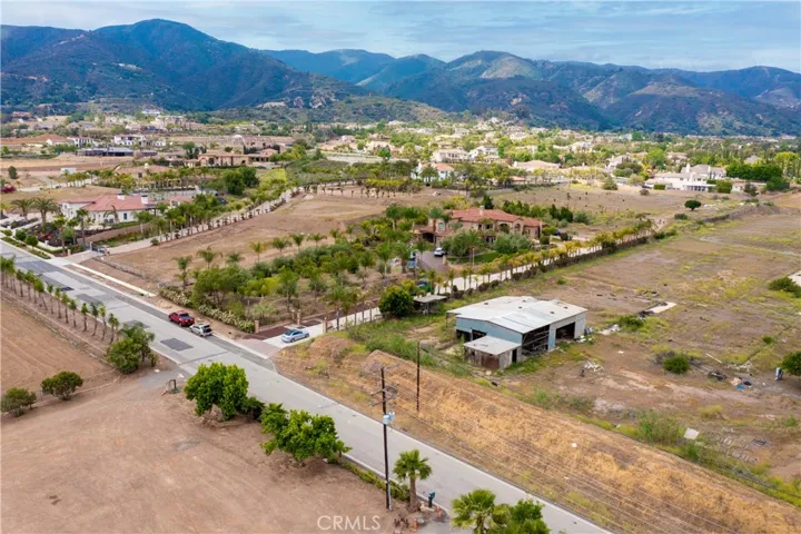 4106 Lester Avenue, Corona, California 92881