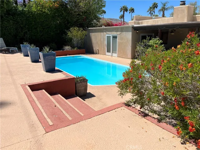 72917 Willow Street, Palm Desert, California 92260