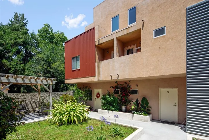 148 N Mar Vista Avenue, Pasadena, California 91106