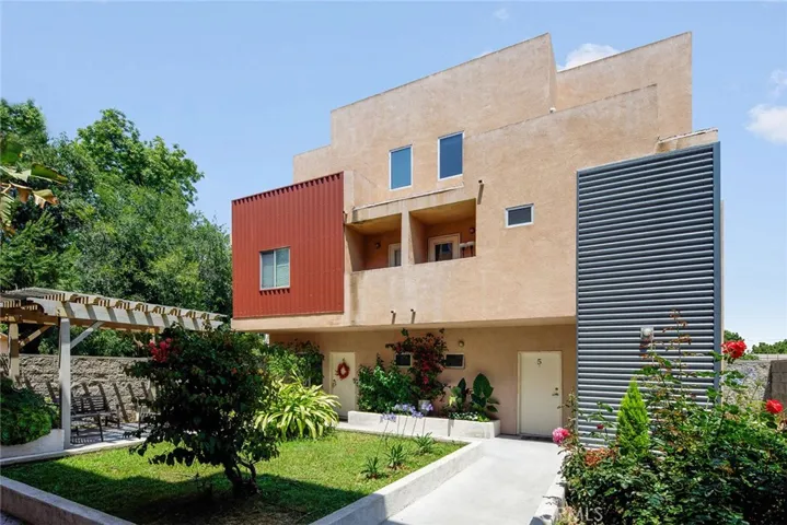 148 N Mar Vista Avenue, Pasadena, California 91106