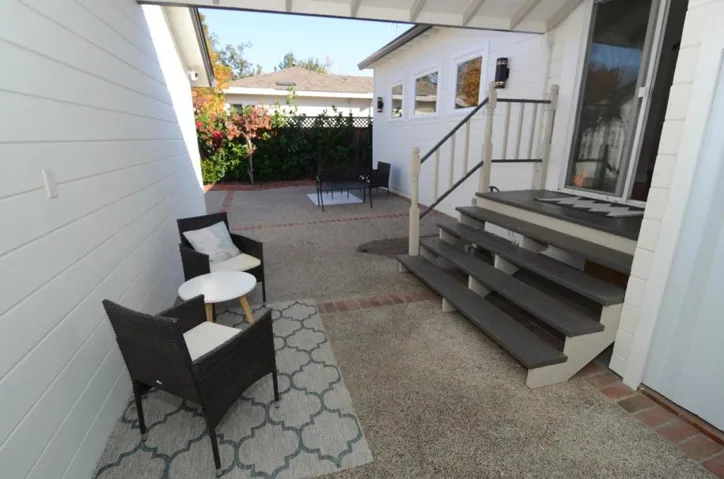 1564 Belmont Avenue, San Carlos, California 94070