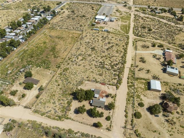 10101 Monte Vista Road, Phelan, California 92371