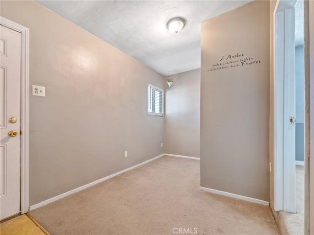 10101 Monte Vista Road, Phelan, California 92371