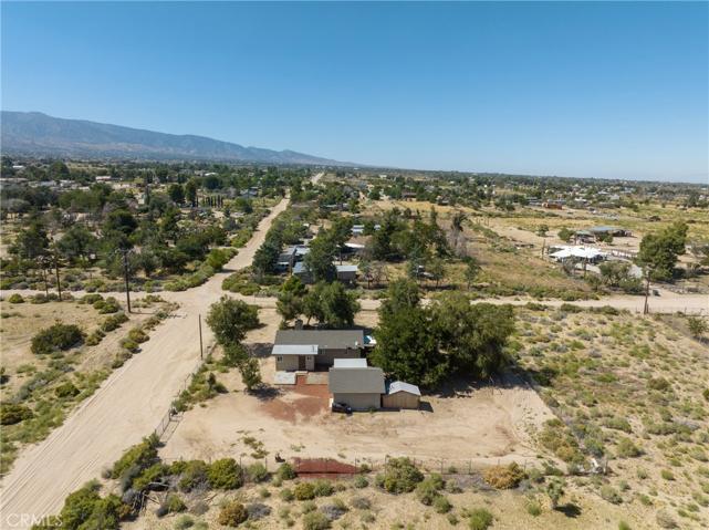 10101 Monte Vista Road, Phelan, California 92371