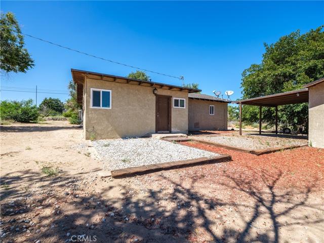 10101 Monte Vista Road, Phelan, California 92371