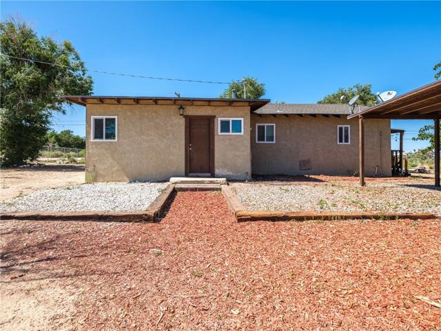 10101 Monte Vista Road, Phelan, California 92371