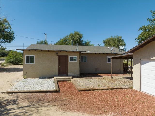 10101 Monte Vista Road, Phelan, California 92371