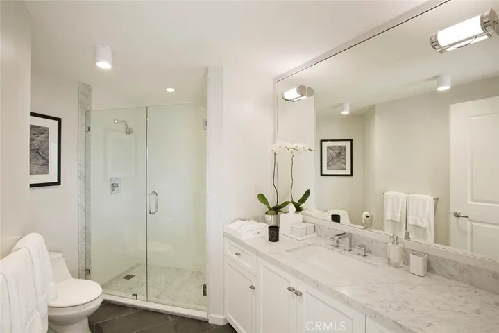 722 Americana Way Unit M533, Glendale, California 91210