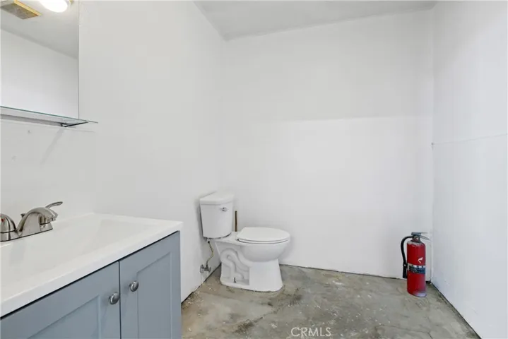 311 W Orangethorpe Avenue, Fullerton, California 92832