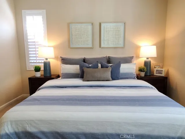 24297 Songsparrow Lane, Corona, California 92883