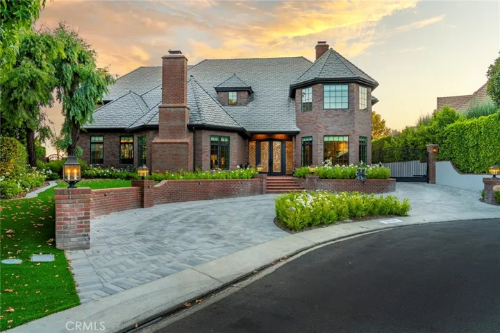 25965 Poker Flats Place, Laguna Hills, California 92653