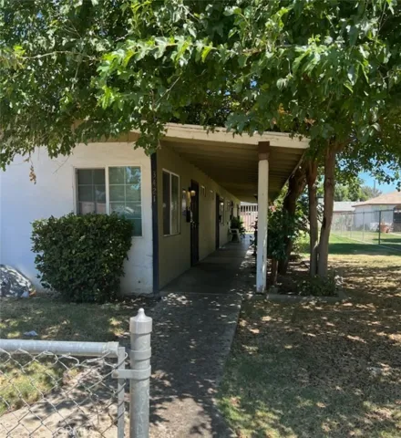 3421 E Mckinley Avenue, Fresno, California 93703
