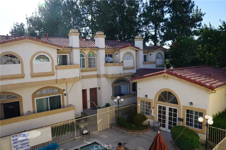 19944 Sherman Way D, Winnetka, California 91306