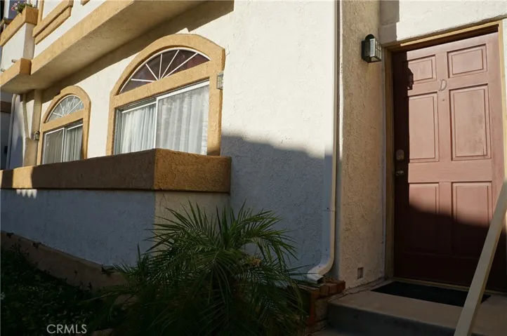 19944 Sherman Way D, Winnetka, California 91306
