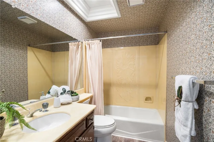 504 Riviera Court, Fullerton, California 92835