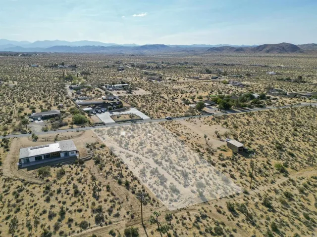 7015 Sunnyhill Road, Joshua Tree, California 92252