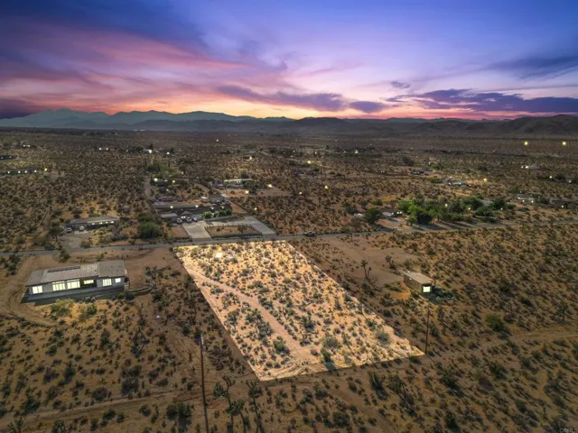7015 Sunnyhill Road, Joshua Tree, California 92252